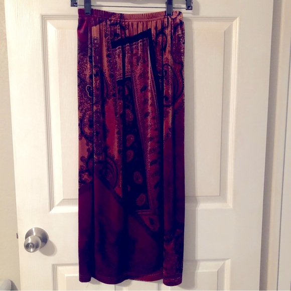 CLIO Velvet Ankle Length Skirt - Picture 2 of 6
